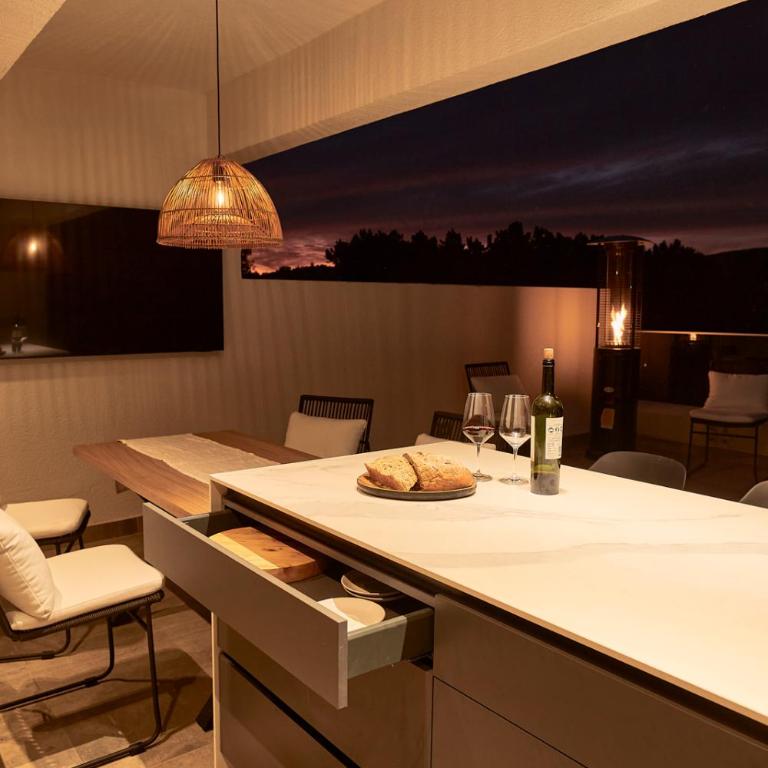 Departamento boutique con Azotea privada diseño exclusivo - Three-Bedroom Apartment - 25