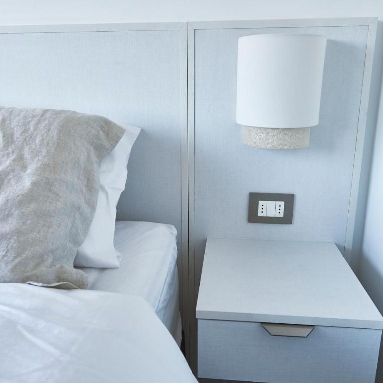Departamento boutique con Azotea privada diseño exclusivo - Three-Bedroom Apartment - 81