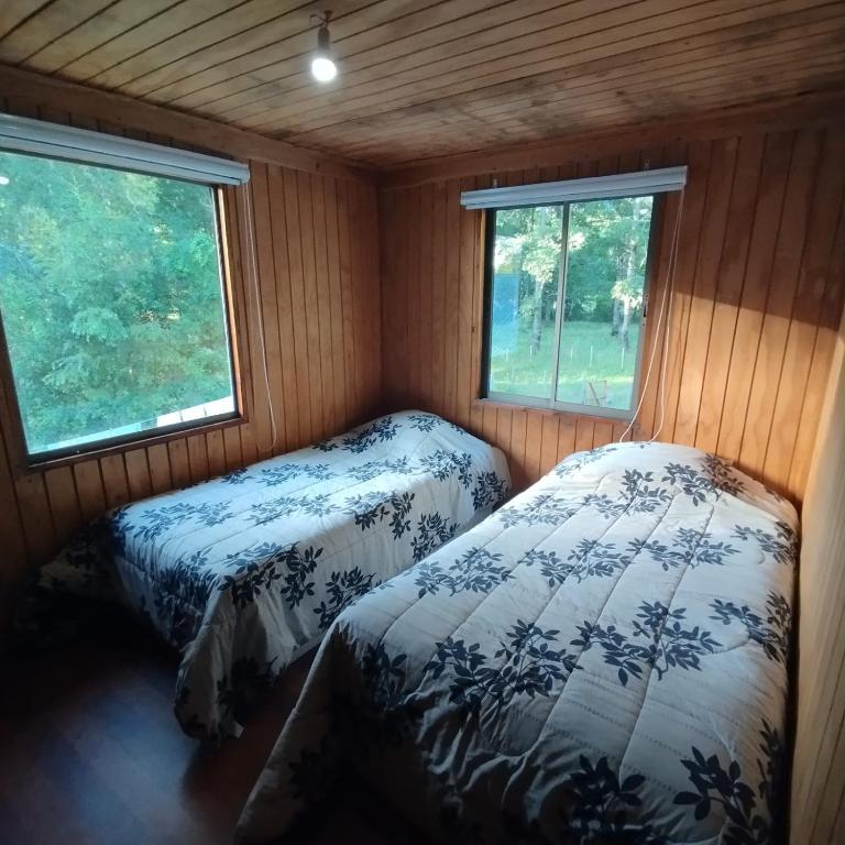 HOSTAL CARHUELLO - Budget Double Room - 1