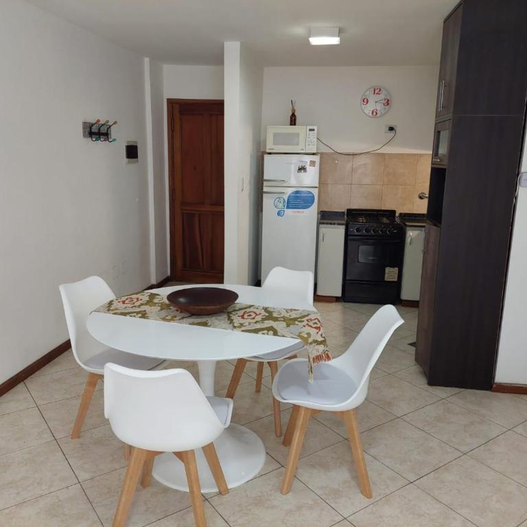 Mirasol - One-Bedroom Apartment with Terrace - 12