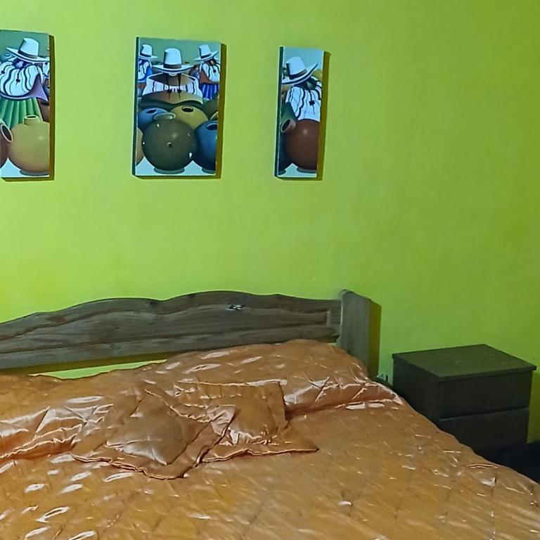 Dptos el descanso - Two-Bedroom Apartment - 2