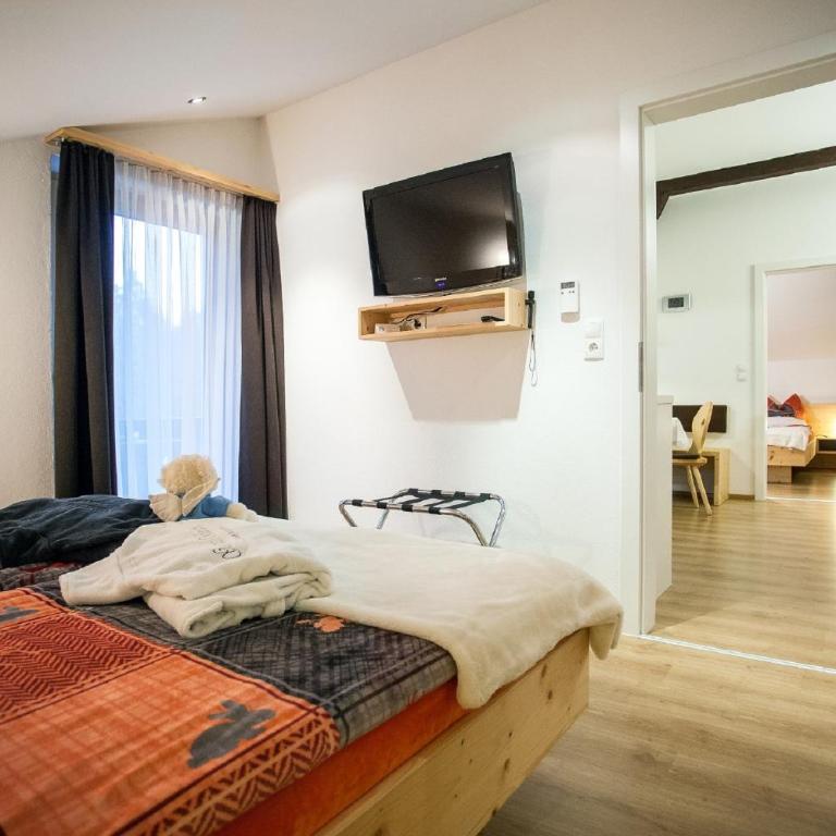 Gästehaus Waldrand Garni - Apartment mit 2 Schlafzimmern (4 Erwachsene) - 11