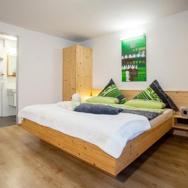 Gästehaus Waldrand Garni - Apartment mit 2 Schlafzimmern (5 Erwachsene) - 14