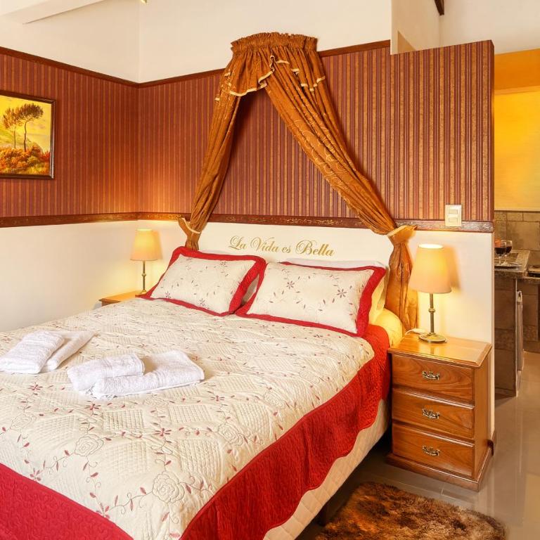 La Vida es Bella - Estudio con balcón - 1