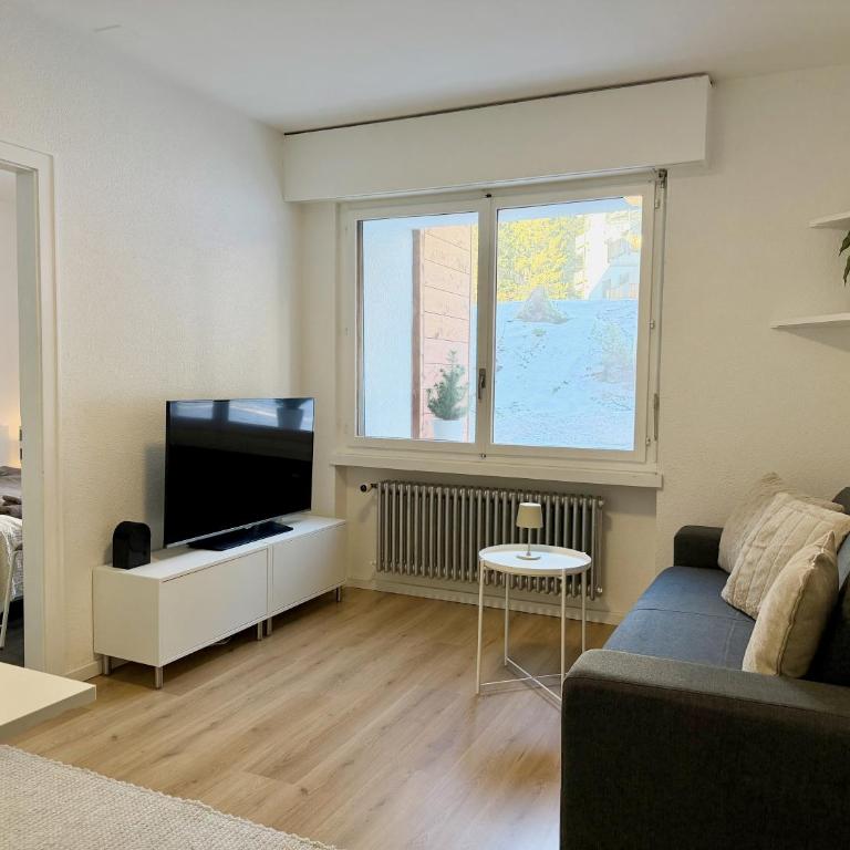 One bedroom apartment 5 min from the lift - One-Bedroom Apartment - 4