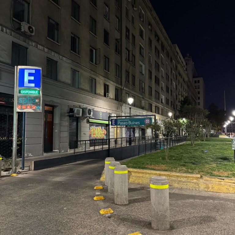 Departamento Suite moderno con ubicación privilegiada en el centro de Santiago, cercano a Palacio De La Moneda y lugares turísticos de la ciudad CON AIRE ACONDICIONADO - One-Bedroom Apartment - 43