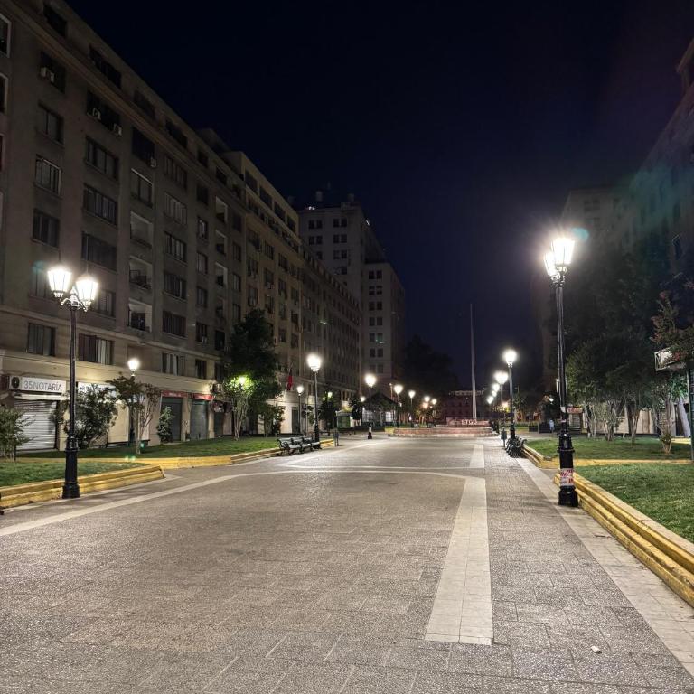 Departamento Suite moderno con ubicación privilegiada en el centro de Santiago, cercano a Palacio De La Moneda y lugares turísticos de la ciudad CON AIRE ACONDICIONADO - One-Bedroom Apartment - 44