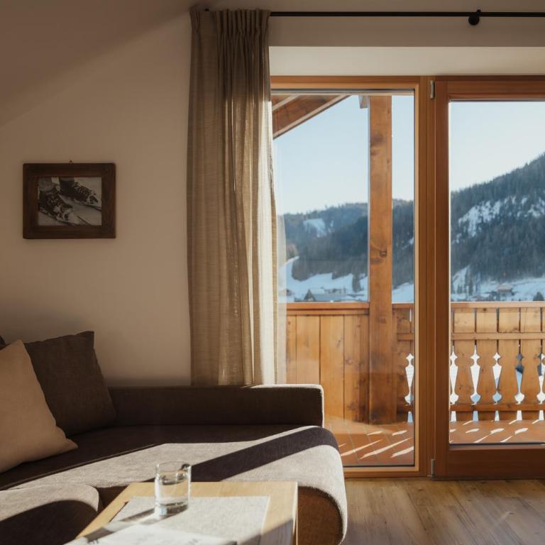 ELMA Corvara - Apartment mit Balkon - 7