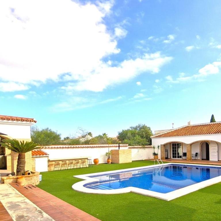 Large Villa & Casita with Pool and Gameroom PMT28 - Villa - 13