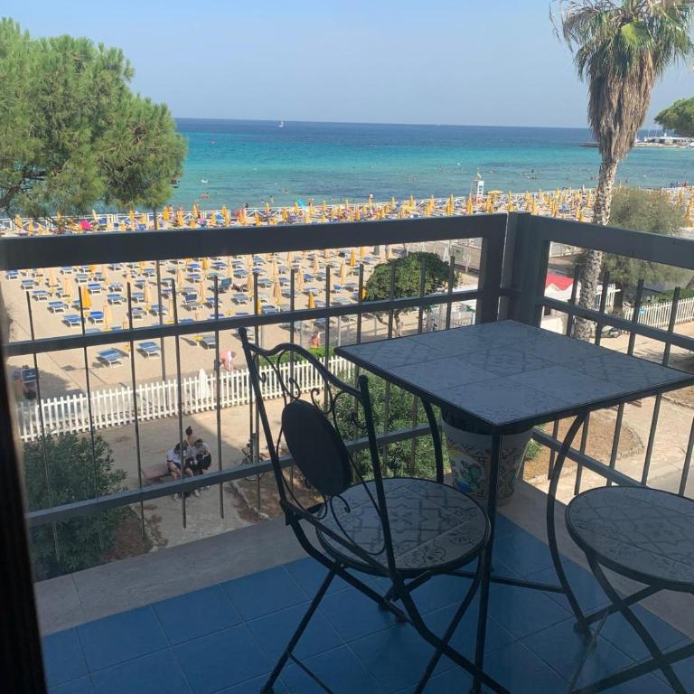 Rocca Appartament Palermo Beach - Appartamento con 3 Camere da Letto - 1