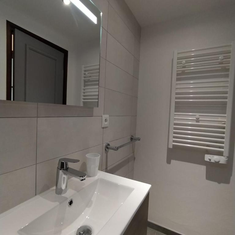 Chalet Appart'Hôtel l'Eau Vive - Apartment - 9