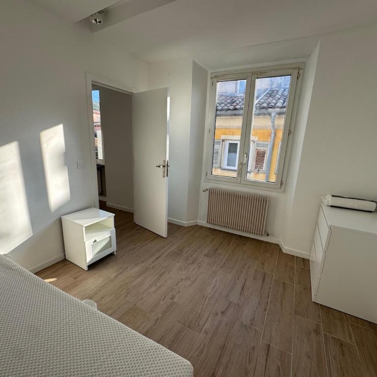Bel appartement au calme dans le Vieux Nice - Appartement - 4