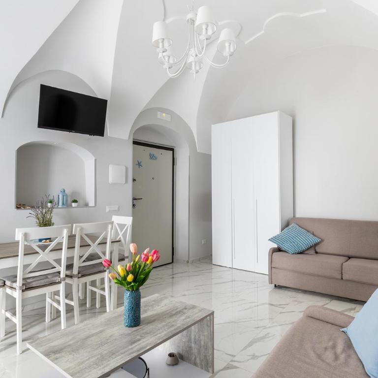 APARTAMENT CHIARA - accanto alle scale dell amore - Julia Vieste - One-Bedroom Apartment - 2
