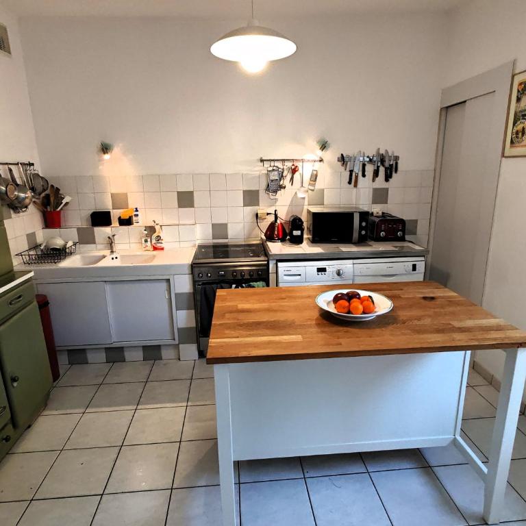 Villa Simone - 200m de la Plage - Three-Bedroom House - 5