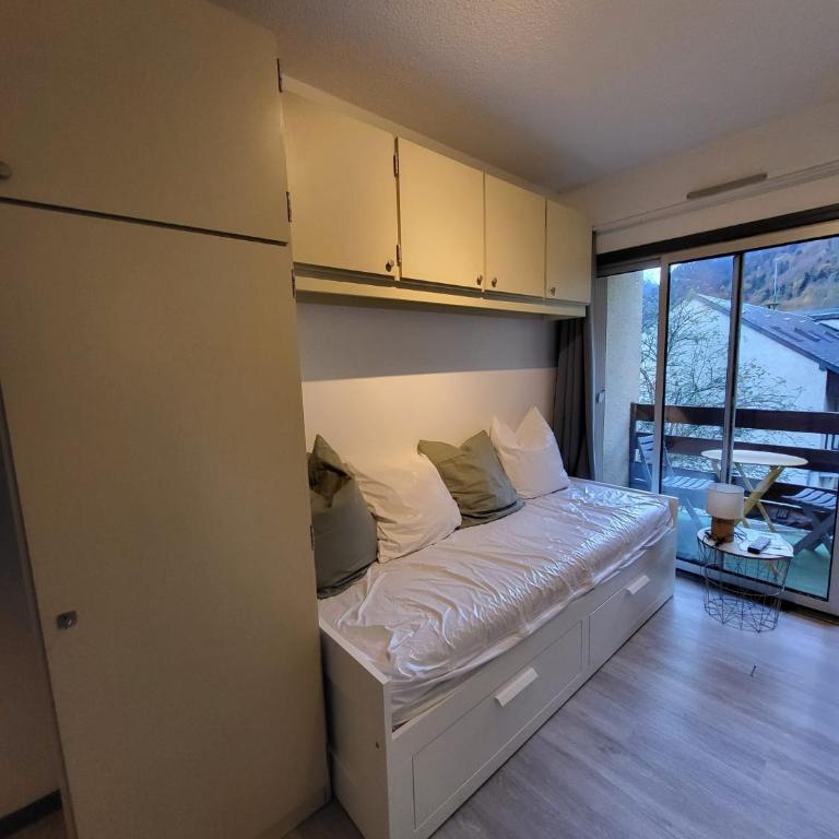 Joli studio vue sur les montagnes avec balcon - Studio - Vue sur Montagne - 2