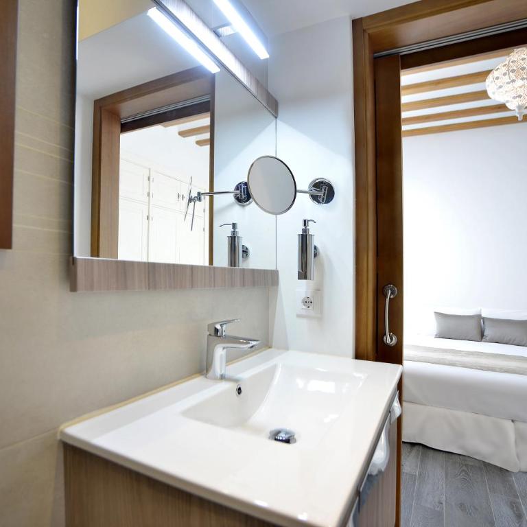 El Armador Casa Palacio by Luxury Suites Cádiz - Apartamento Ático - 10