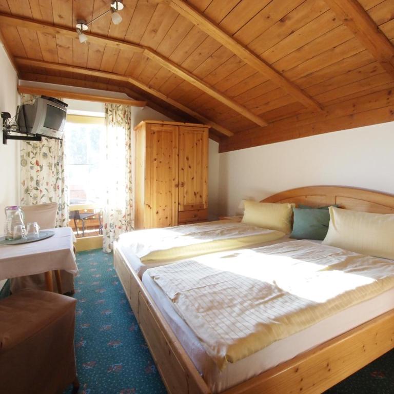 Gasthof Pesbichl - Budget Doppelzimmer - 1