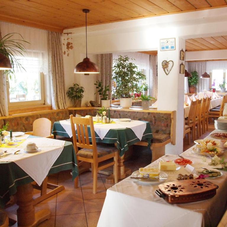 Gasthof Pesbichl - Doppelzimmer mit Balkon - 3