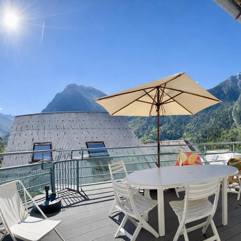Maison des Alpes accès station Les 2 Alpes 1h Grenoble - Maison 3 Chambres - 2
