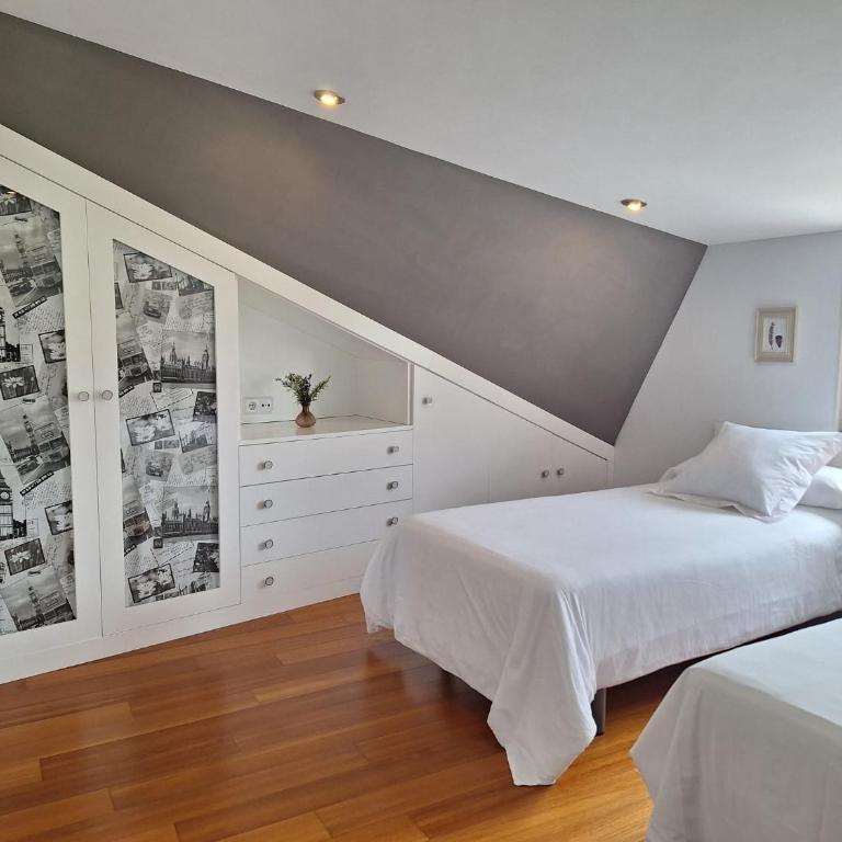 Apartamentos Puerta de Gijon - Apartamento Dúplex - 24