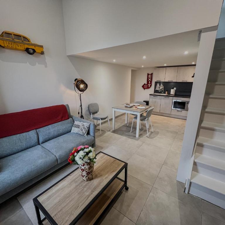 Factory duplex Aigues-Mortes moderne & chaleureux - Appartamento - 2
