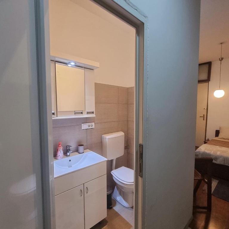 Belgrade center studio apartment - One-Bedroom Apartment - 11