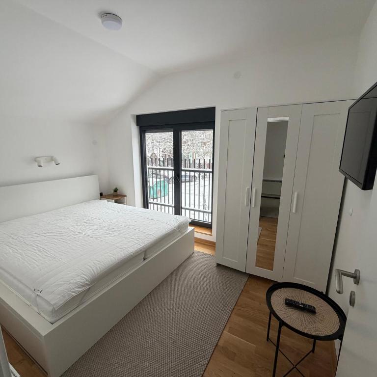 Apartment Green - One-Bedroom Apartment - 7