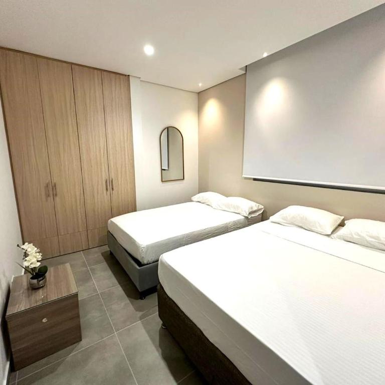 Salguero Sunset Apartments – Near the Sea by SOHO - Two-Bedroom Apartment with Mountain View - 45