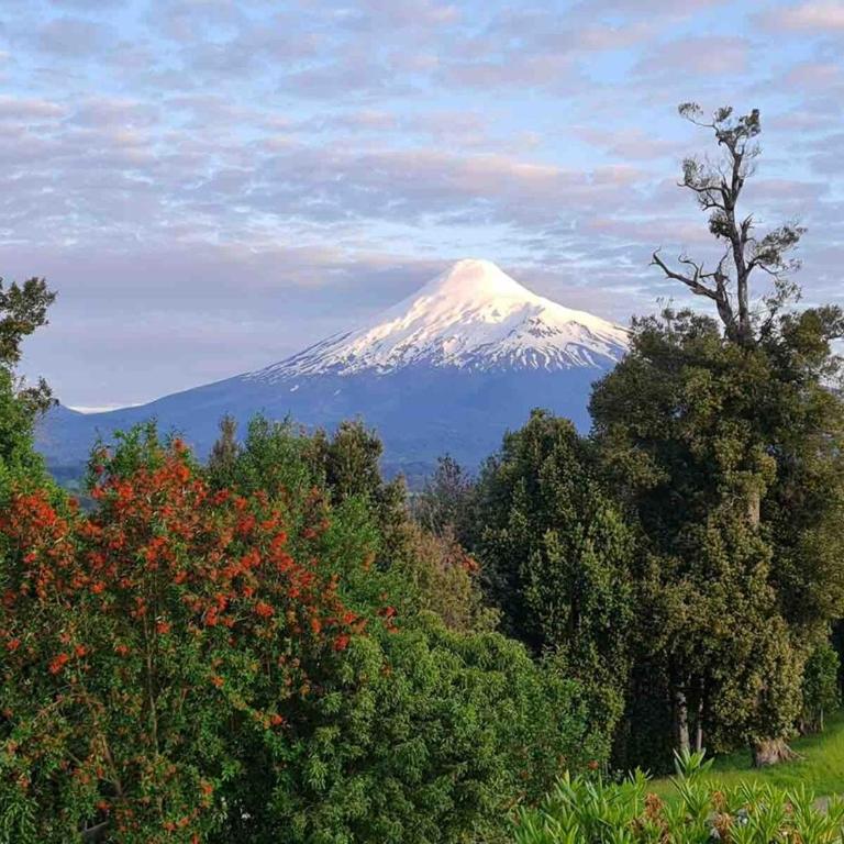 Large Lake House - Six-Bedroom House - 15