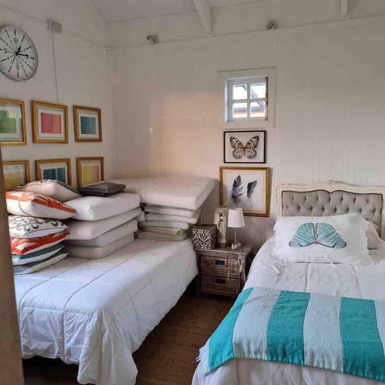 Large Lake House - Six-Bedroom House - 18