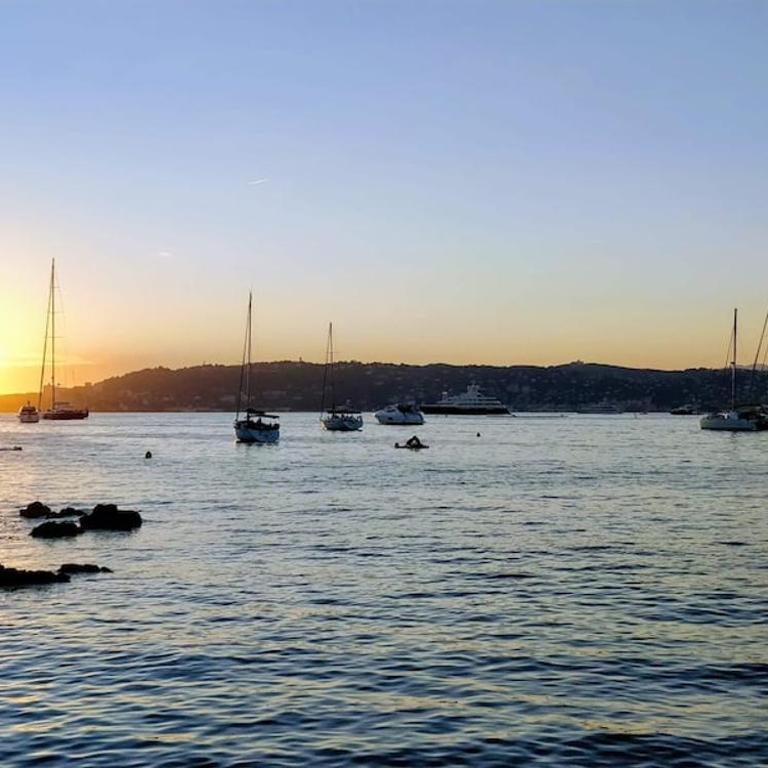 Waterfront Villa in Cap d Antibes - Maison 4 Chambres - 4