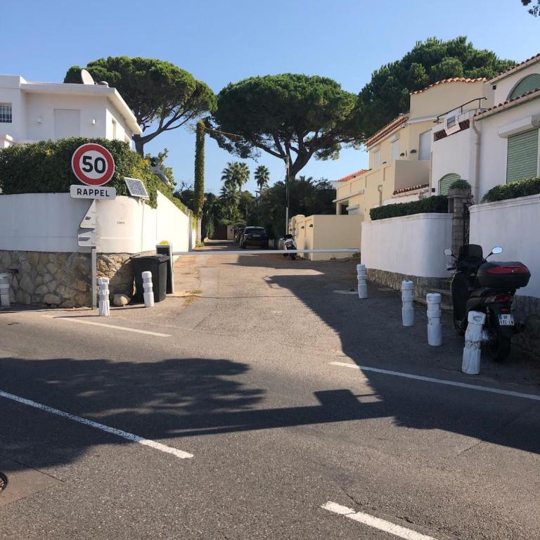 Waterfront Villa in Cap d Antibes - Maison 4 Chambres - 15