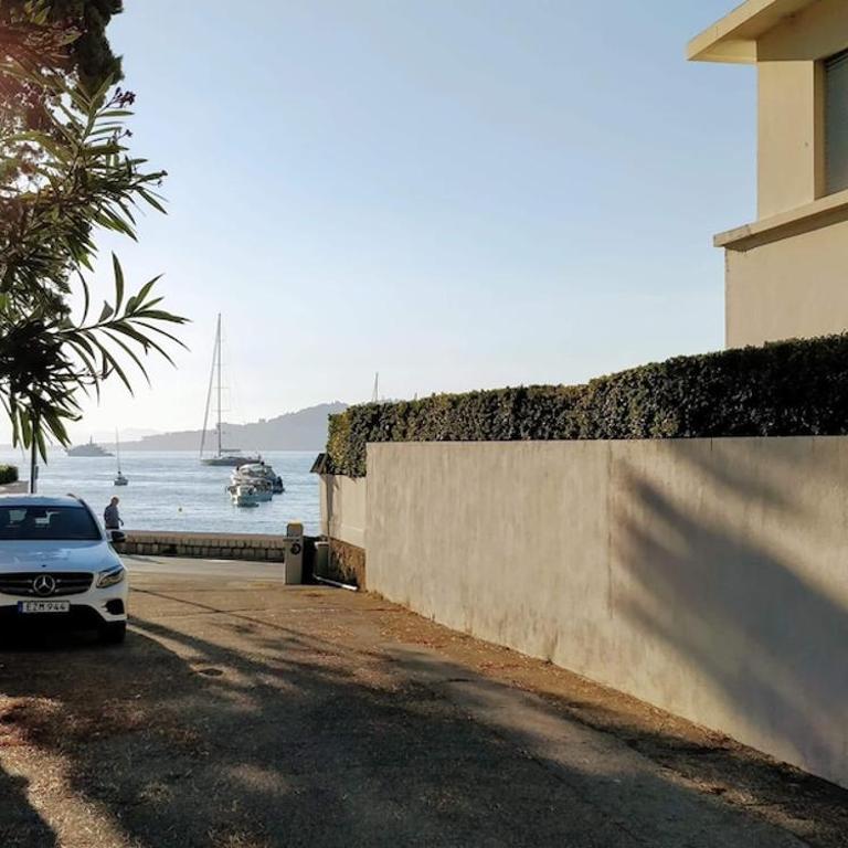 Waterfront Villa in Cap d Antibes - Maison 4 Chambres - 23