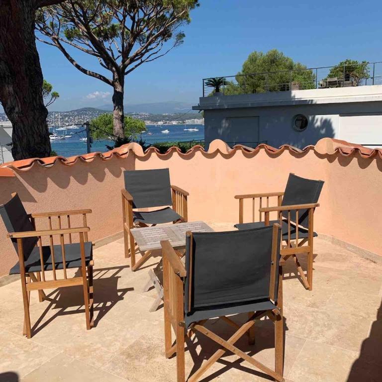 Waterfront Villa in Cap d Antibes - Maison 4 Chambres - 25