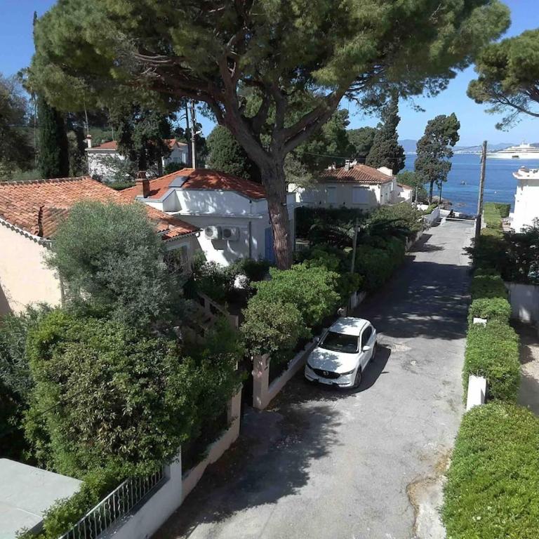 Waterfront Villa in Cap d Antibes - Maison 4 Chambres - 26