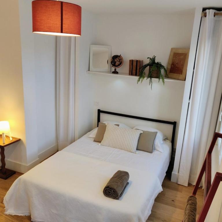 Waterfront Villa in Cap d Antibes - Maison 4 Chambres - 32