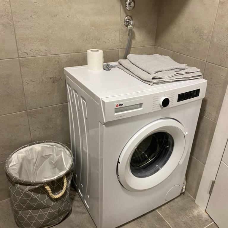 Apartman Adamović- 5 min by walk to the City center - Apartman sa 1 Spavaćom Sobom - 13