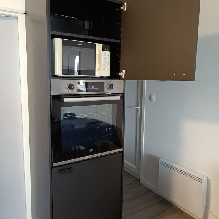 T3 lumineux à deux pas de la plage - Two-Bedroom Apartment - 30