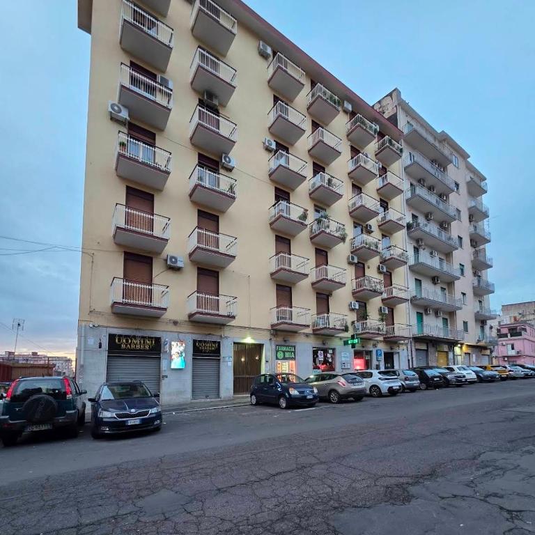 La Via di Mezzo 2 Apartments - Two-Bedroom Apartment with Balcony - 42