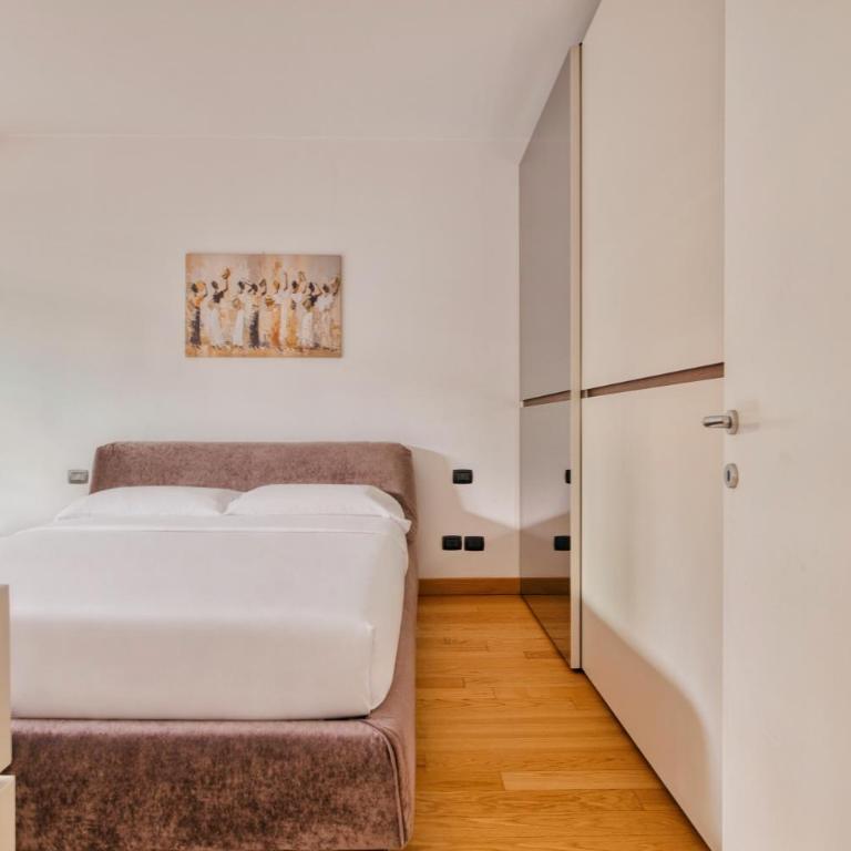Hostmate - Milano - Ulpio Traiano - Appartamento con 1 Camera da Letto - 13