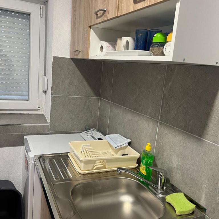 Carmen - One-Bedroom Apartment - 12
