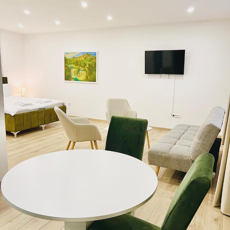 AMARIS Suites Sarajevo - Family Studio - 1