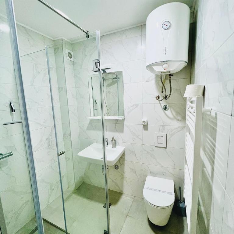 AMARIS Suites Sarajevo - Family Studio - 4