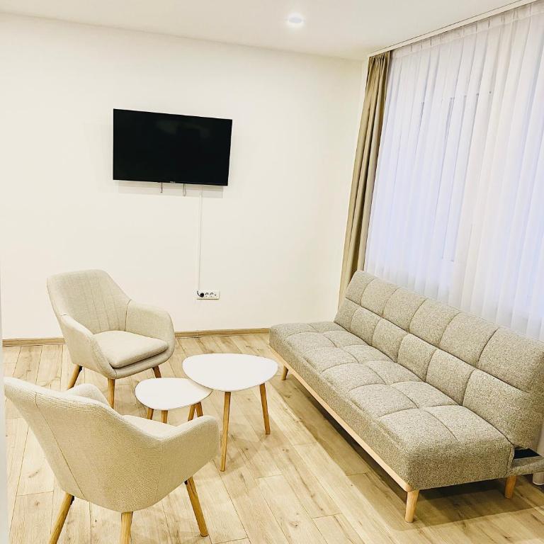 AMARIS Suites Sarajevo - Family Studio - 5