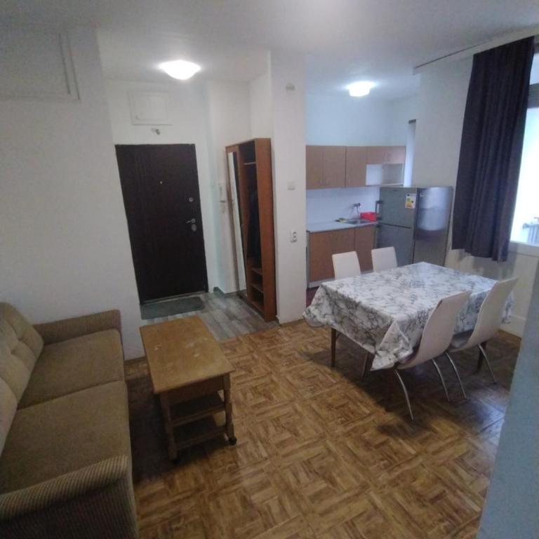 Novi Sad Serbia apartment - One-Bedroom Apartment - 32