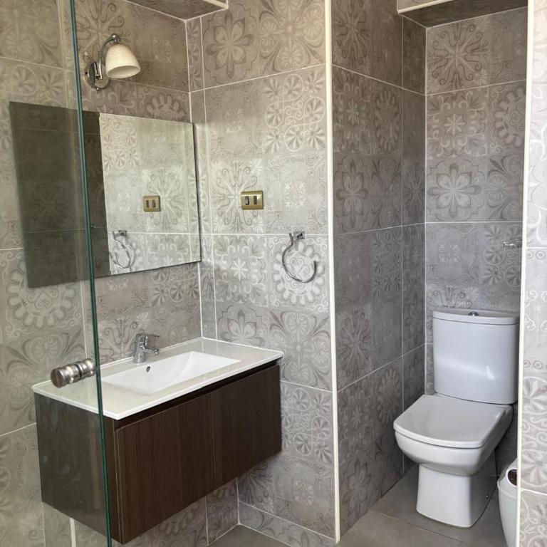 departamento en viña del mar a pasos del mall - Three-Bedroom Apartment - 8