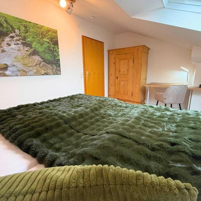 FeWo Aloisius im Allgäu - Über den Dächern von Nesselwang, Sonniger Balkon, Bergblick, Königscard inklusive - Apartment - 16
