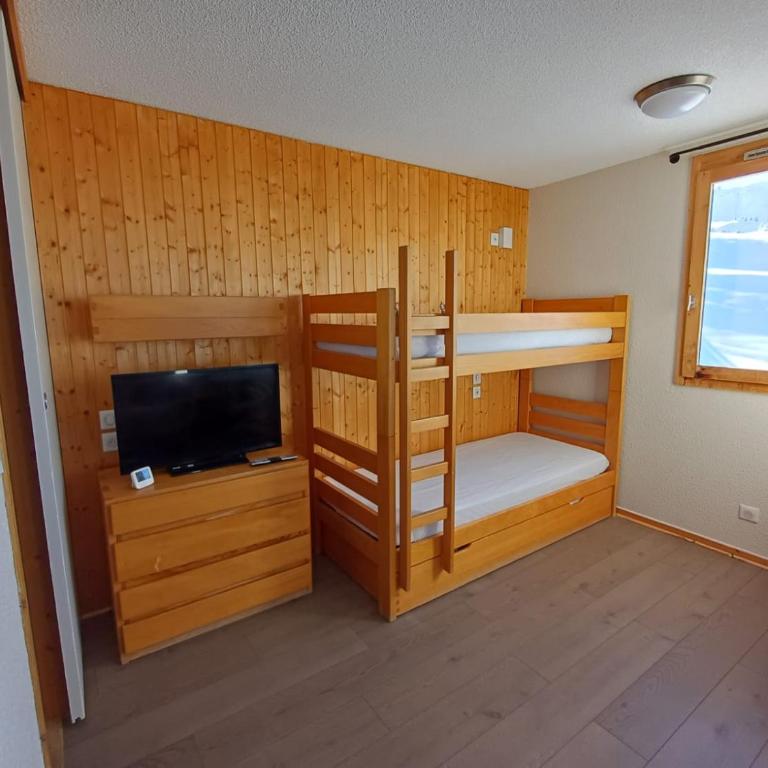 Studio 1 pièce PLAGNE VILLAGE 4 personnes 2050 M PIED DES PISTES - Studio - 22