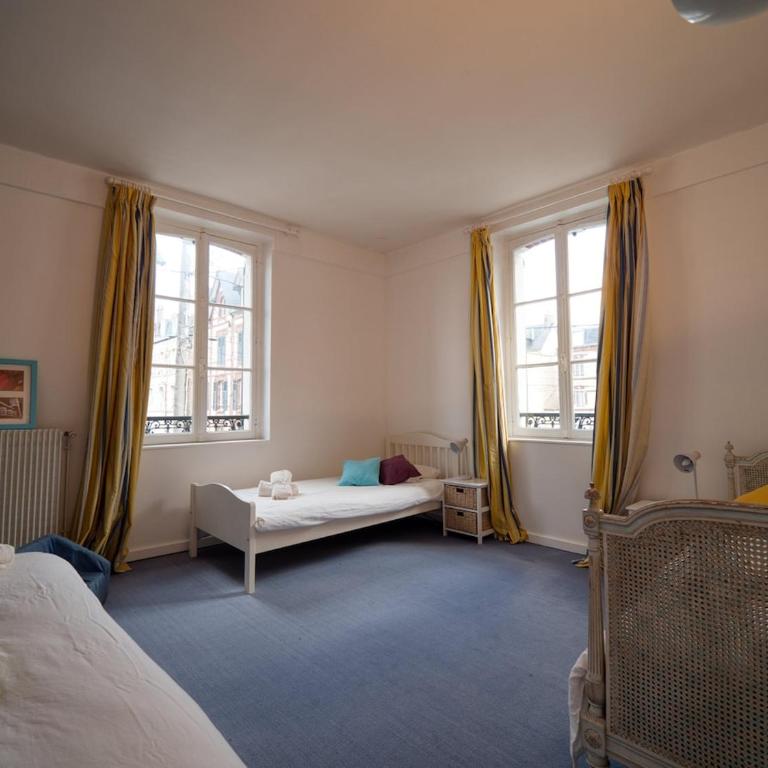 La Frendah - Maison familiale à Cabourg - 14 personnes - Plage à 50 m - Jardin - Five-Bedroom House - 5