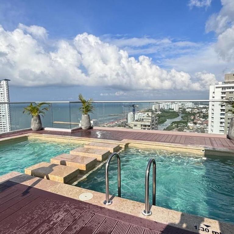 The Glory 3 Bedrooms, Jacuzzi and Pool - Three-Bedroom Apartment - 17